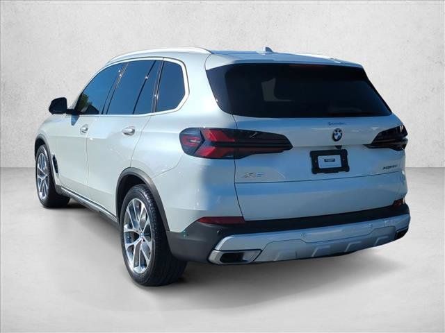 Used 2024 BMW X5 xDrive40i w/ Premium Package AWD/4WD image 8