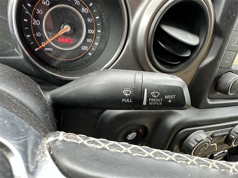 Used 2020 Jeep Gladiator Sport w/ Quick Order Package 24S image 16