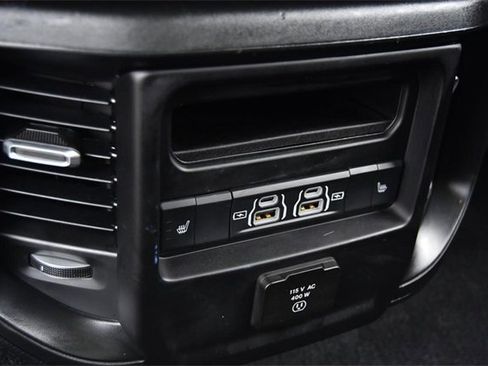 Used 2025 RAM 1500 Laramie image 25