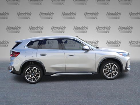 Certified 2026 BMW X1 xDrive28i w/ Technology Package AWD/4WD image 9