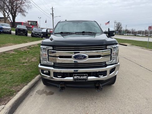 Used 2018 Ford F250 Lariat w/ Chrome Package image 8