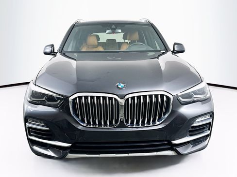 Used 2021 BMW X5 sDrive40i w/ Premium Package RWD image 2