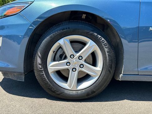 Used 2024 Chevrolet Malibu LS w/ LPO, Floor Liner Package FWD image 9