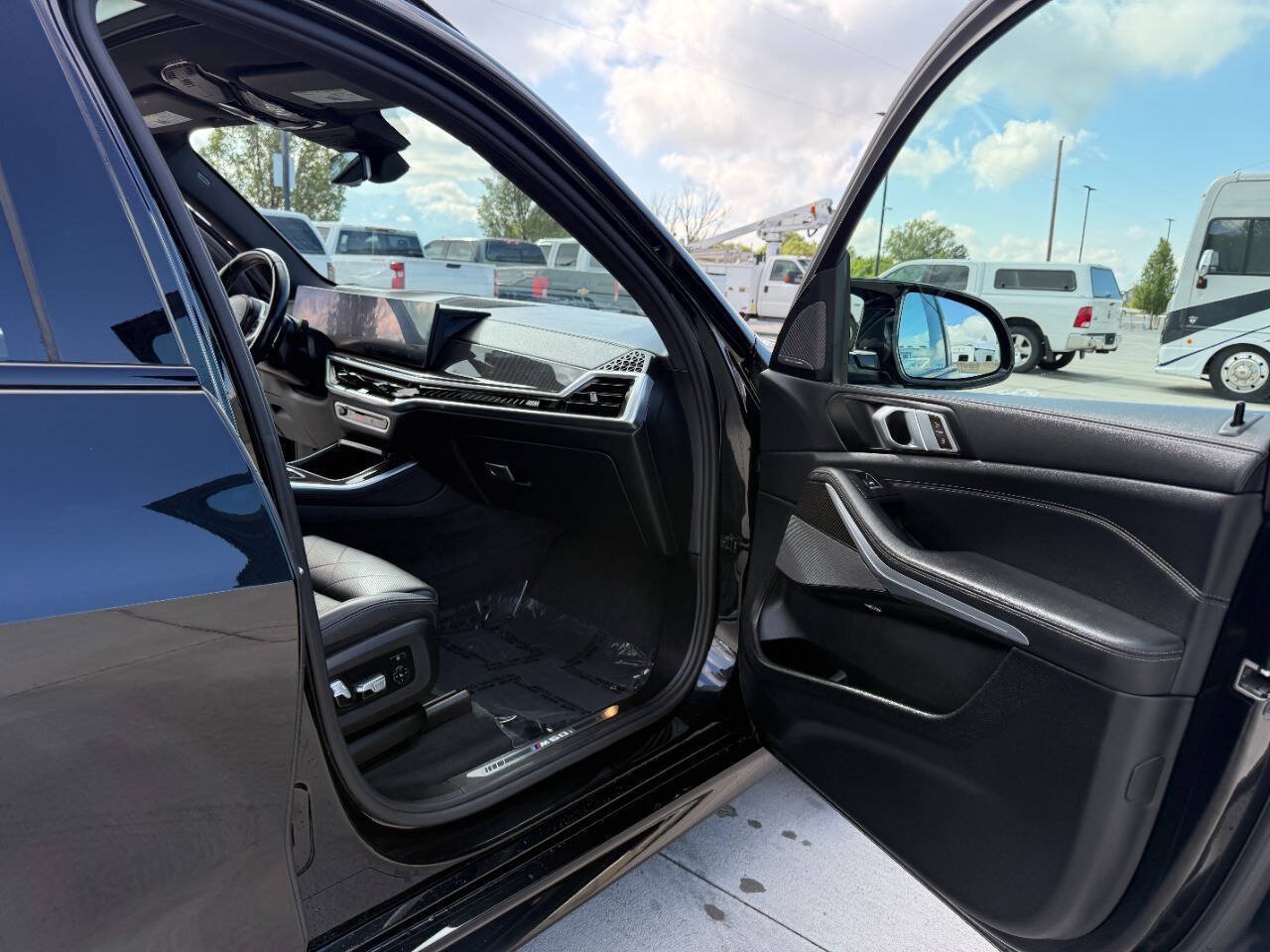 Used 2024 BMW X5 M60i w/ Climate Comfort Package AWD/4WD image 26