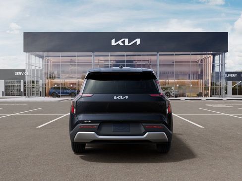 New 2026 Kia EV9 Light RWD image 5
