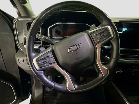 Used 2023 Chevrolet Silverado 1500 RST AWD/4WD image 10