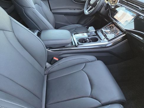 Certified 2025 Audi Q7 3.0T Prestige w/ Prestige Package image 15