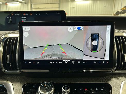 New 2026 Ford Expedition Tremor image 18