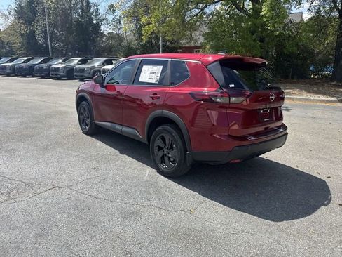 New 2026 Nissan Rogue SV FWD image 7