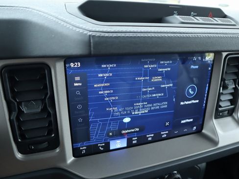 New 2025 Ford Bronco Outer Banks image 6