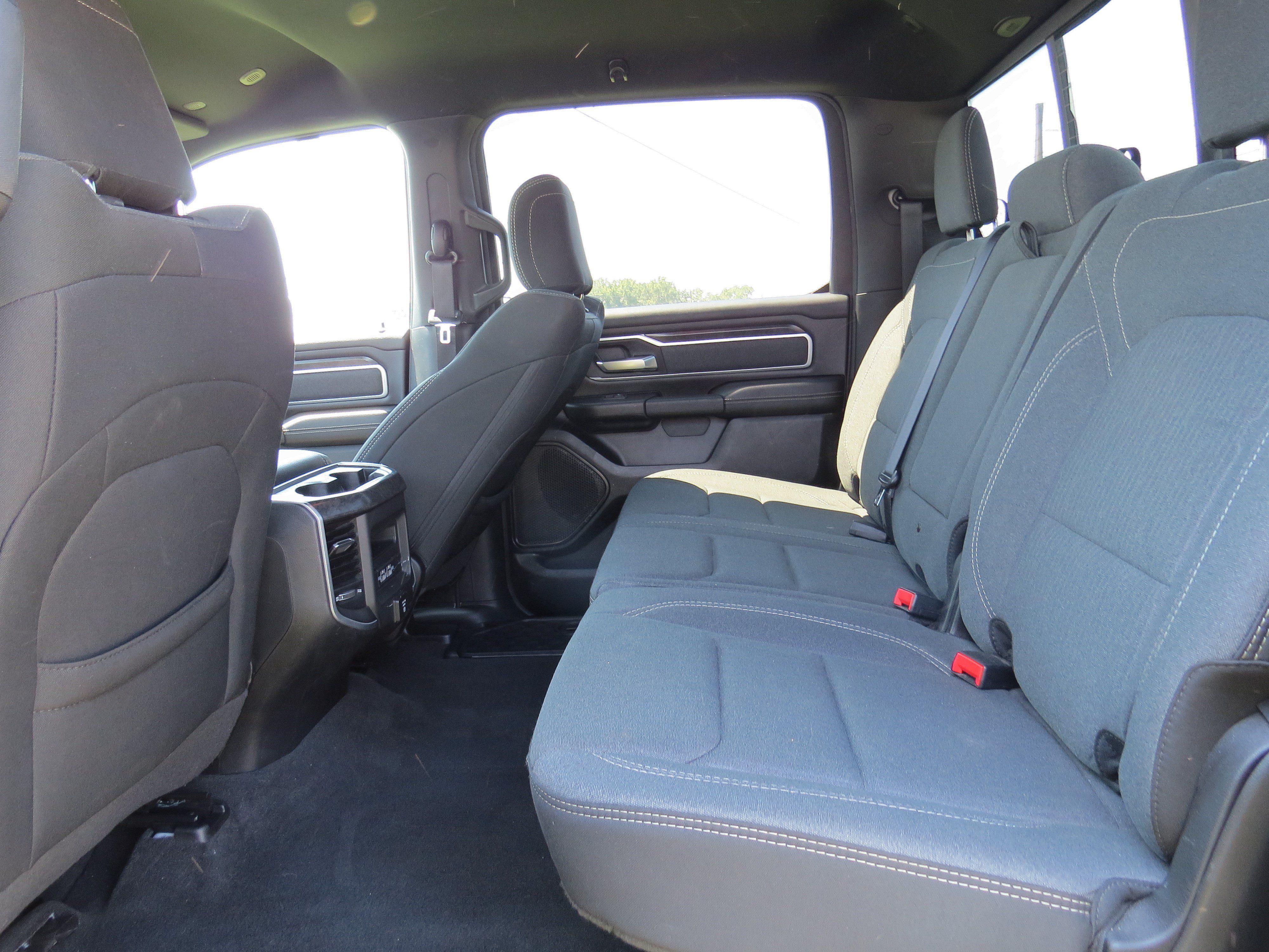 Used 2022 RAM 1500 Big Horn AWD/4WD image 13