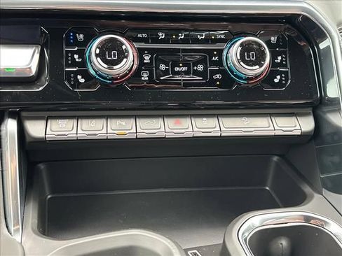 New 2026 GMC Sierra 2500 Denali Ultimate w/ Max Trailering Package AWD/4WD image 36