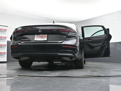 Used 2023 Honda Accord EX image 43