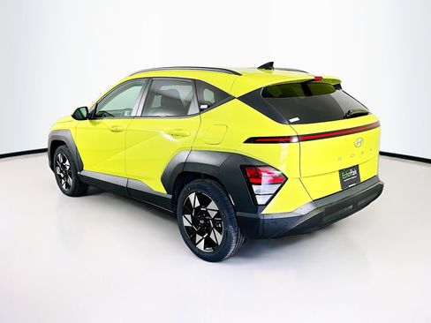 Used 2024 Hyundai Kona SEL image 5