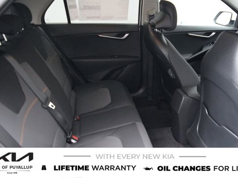 New 2026 Kia Niro LX FWD image 14