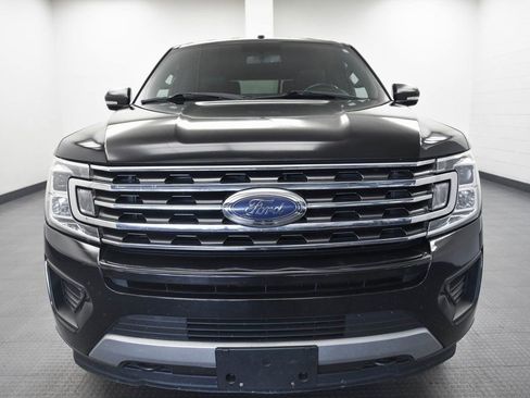 Used 2019 Ford Expedition XLT w/ Equipment Group 201A image 2