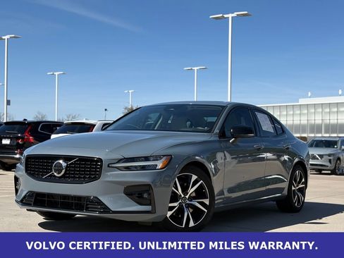 Certified 2023 Volvo S60 B5 Plus image 3