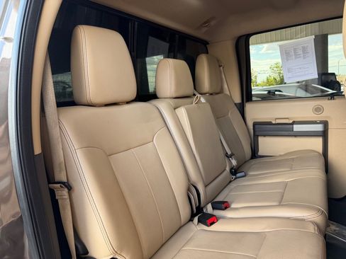 Used 2016 Ford F350 Lariat w/ Lariat Interior Package AWD/4WD image 24