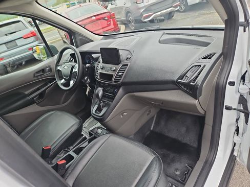 Used 2022 Ford Transit Connect XL FWD image 26