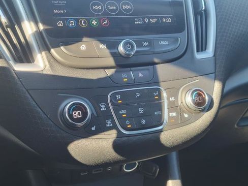 Used 2024 Chevrolet Malibu LT w/ Sport Edition FWD image 18