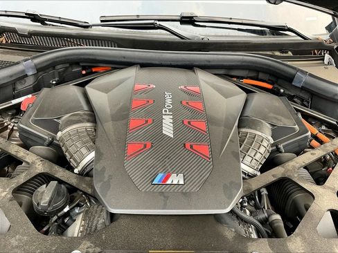 Used 2024 BMW XM AWD/4WD image 29