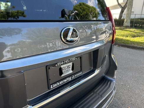 Used 2021 Lexus GX 460 Premium AWD/4WD image 21