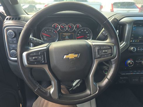 Used 2020 Chevrolet Silverado 1500 LT w/ All-Star Edition AWD/4WD image 9