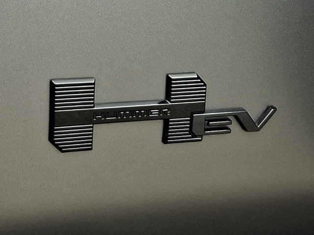 Used 2026 GMC Hummer EV 3X w/ Carbon Fiber Edition Package AWD/4WD image 32