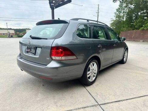 Used 2010 Volkswagen Jetta TDI FWD image 15