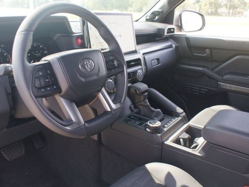 Used 2026 Toyota 4Runner TRD Off-Road Premium w/ Tow Technology Package AWD/4WD image 15
