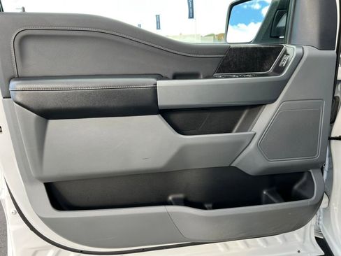 Certified 2022 Ford F150 XLT w/ Equipment Group 301A Mid image 18