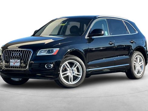 Used 2017 Audi Q5 2.0T Premium Plus w/ Technology Package image 2