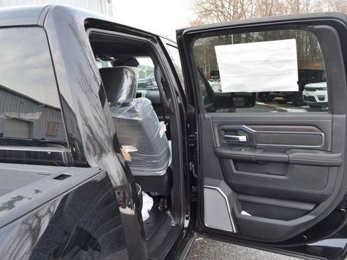 New 2026 RAM 3500 Laramie image 32