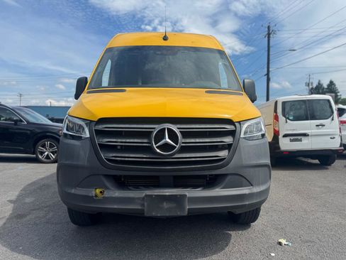 Used 2021 Mercedes-Benz Sprinter 2500 w/ Acoustic Package image 2