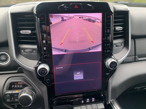 Used 2025 RAM 1500 Big Horn image 16