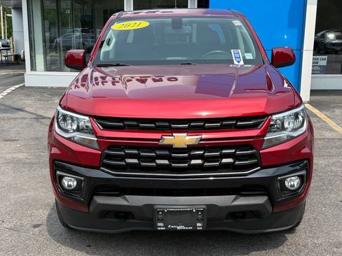 Used 2021 Chevrolet Colorado LT w/ LT Convenience Package AWD/4WD image 2