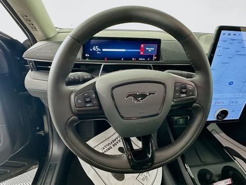Certified 2025 Ford Mustang Mach-E Select w/ Comfort Package Lite AWD/4WD image 17