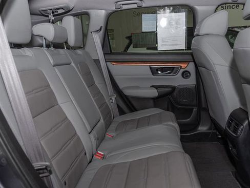 Used 2018 Honda CR-V Touring image 19