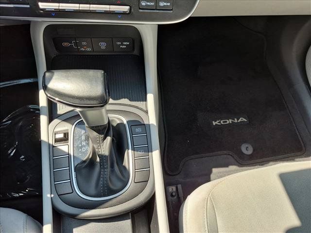 Certified 2024 Hyundai Kona SEL FWD image 12