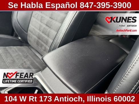 Used 2024 Mitsubishi Outlander SE image 48