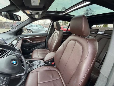 Used 2021 BMW X1 xDrive28i w/ Premium Package image 19
