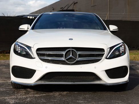 Used 2016 Mercedes-Benz C 300 Sedan image 9