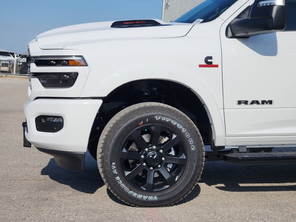 New 2027 RAM 2500 Laramie AWD/4WD image 6