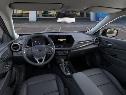 New 2026 Chevrolet Trax ACTIV w/ Driver Confidence Package FWD image 16