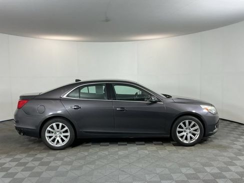 Used 2013 Chevrolet Malibu LT FWD image 4