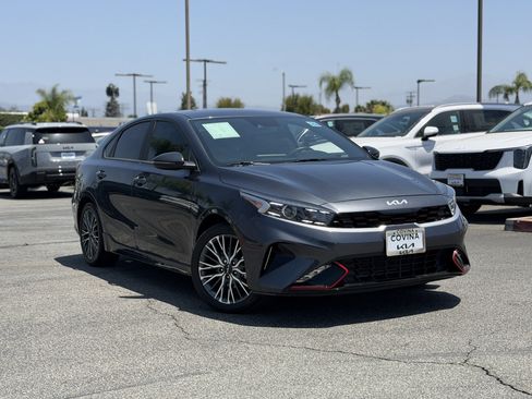 Used 2023 Kia Forte GT-Line FWD image 2