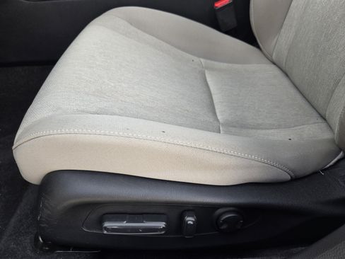 Certified 2025 Honda Accord SE image 21