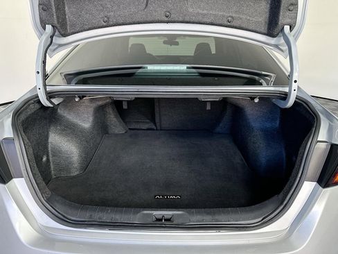 Used 2024 Nissan Altima 2.5 SV image 39