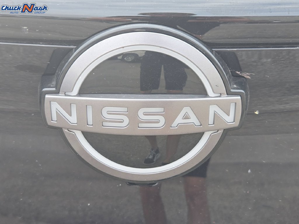 Used 2023 Nissan Ariya AWD image 9