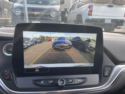 Used 2025 Chevrolet Blazer LT image 17